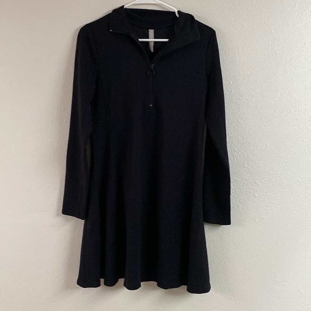 Athleta Dress, like new condition.